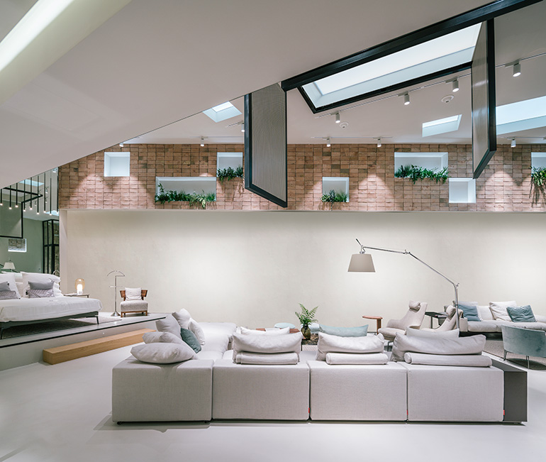 20 Skylights Bring the Sunshine Indoors - Interior Design